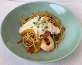 Foto del paso 11 de la receta: Spaghettis con salsa de queso fresco de cabra, verduras y langostinos