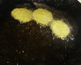 ચકરી (Chakri Recipe In Gujarati) રેસીપી સ્ટેપ3ફોટો