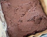 A picture of step 7 of Easter Mini Egg Brownies.