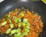 Foto langkah ke 4 dari resep Sambal Cumi Asin Pete.