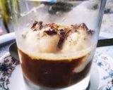 A picture of step 4 of Italian Affogato Coffee Dessert.
