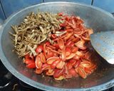 Foto langkah ke 4 dari resep 56.Tumis kulit melinjo.