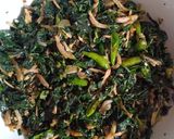 Foto langkah ke 3 dari resep Oseng daun singkong campur teri.