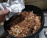 A picture of step 8 of Nihari Naan👌.