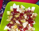 A picture of step 5 of Apple pomegranate chat.