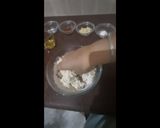 A picture of step 2 of Garlic Pastry Paratha.