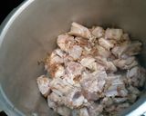 A picture of step 3 of Piyaz gosht.