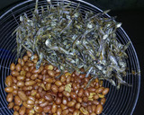 Foto langkah ke 1 dari resep Sambel Goreng Teri Kacang.