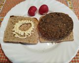 Foto del paso 6 de la receta: Hamburguesa de berenjena con Sándwich de cereales y Gulas al ajillo
