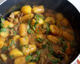 A picture of step 10 of Beef matoke.