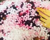 A picture of step 3 of Sabudana beetroot halwa.