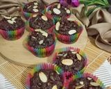 Foto langkah ke 4 dari resep Banana Muffin Double Chocolate.