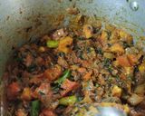 A picture of step 3 of Mutton Keema.