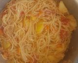 A picture of step 4 of Irish potatoes and pasta in scrambled eggs.