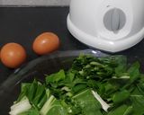 Foto del paso 1 de la receta: Fideos de semolin con acelga