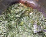 Foto del paso 2 de la receta: Omelette verde de espinaca, quinoa relleno de pollo y queso