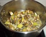 Foto del paso 4 de la receta Crema de alcachofas y calabacín con nata