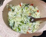 Foto langkah ke 2 dari resep Tumis Kol Teri.