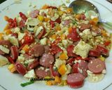 Foto langkah ke 3 dari resep Tumis Tofu dan Sosis (saus Teriyaki).