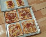 Foto langkah ke 5 dari resep Pizza Roti tawar simple...enak.
