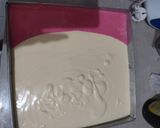 Foto langkah ke 4 dari resep Bolu Gulung Merah Putih.