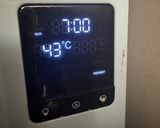 Hình bước làm 4 của món Sữa chua phô mai úp ngược