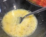 A picture of step 2 of Cheese, egg and tomato.