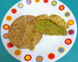 A picture of step 7 of Seasonal Fresh Tuver & hara Lehsan Ka Paratha.