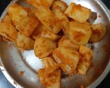 A picture of step 2 of Potato wedges.
