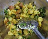 A picture of step 2 of Coconut Milk Aloo Masala.