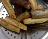 Foto langkah ke 1 dari resep Terong Balado Pedas.