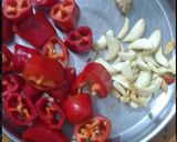 લાલ મરચા ની ચટણી (Red Marcha Chutney Recipe In Gujarati) રેસીપી સ્ટેપ2ફોટો