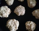 A picture of step 5 of Onion drop biscuits.