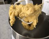 Foto del passaggio 4 della ricetta Pandoro (Bauli🤔)