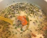 Tárkonyos-tejszínes csirkeragu leves recept fázis 6 fotója