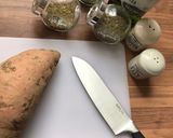 Sült édesburgonya 2 féle mártogatóssal 🍟 recept fázis 1 fotója