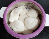 A picture of step 1 of Tempering Idli (Fusion).