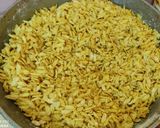 A picture of step 3 of Sattu Chivda!!.
