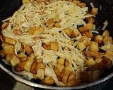 Foto del paso 3 de la receta: Fideos con crema, pollo y papas al horno cortadas en cubitos