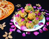 बुंदी लडू(Bundi ke laddu recipe in Hindi) रेसिपी चरण 5 फोटो