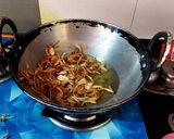 A picture of step 2 of Chicken Korma.