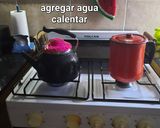Foto del paso 4 de la receta: Mate cebado en y con pomelo