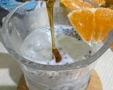 Foto langkah ke 3 dari resep Orange Honey Latte Ice.