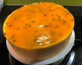 Hình bước làm 8 của món Bánh mousse xoài chanh leo