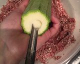 Foto del paso 4 de la receta: Calabacines rellenos en salsa