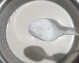 A picture of step 5 of Neer Dosa.