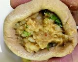 A picture of step 4 of Spicy Aloo Paratha.