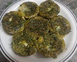 Foto del paso 10 de la receta: Muffins de zanahoria, acelga y huevo rellenos de queso