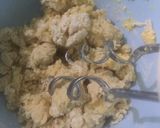 Foto langkah ke 3 dari resep Donat Buttermilk.