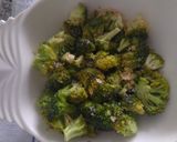 Foto del paso 4 de la receta: Brócoli al ajo